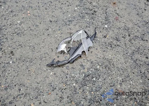 2011 Mercedes-Benz E 350 из США, поврежденный, VIN WDDHF5GB0BA313851